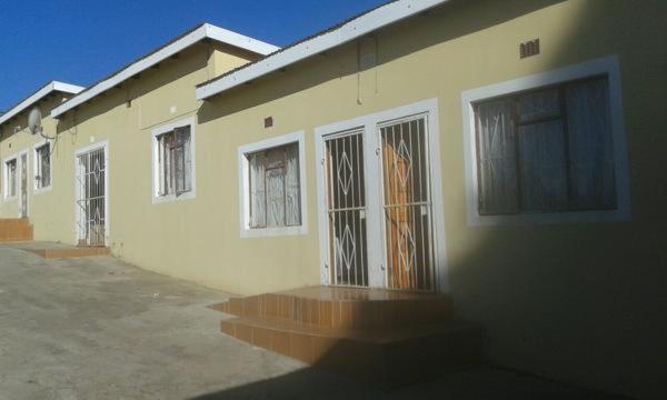 Amafana Guest House Mount Frere المظهر الخارجي الصورة